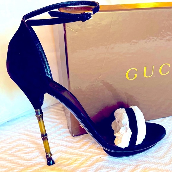 Collector Gucci Bamboo Heel Black Ankle Strap Stilettos - Picture 4 of 13